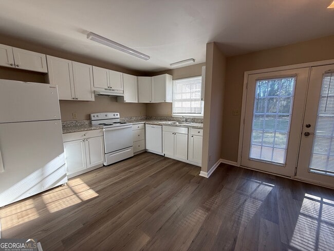 Building Photo - 100 Citation Ct