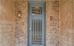 Building Photo - 2690 Rockbrook Dr