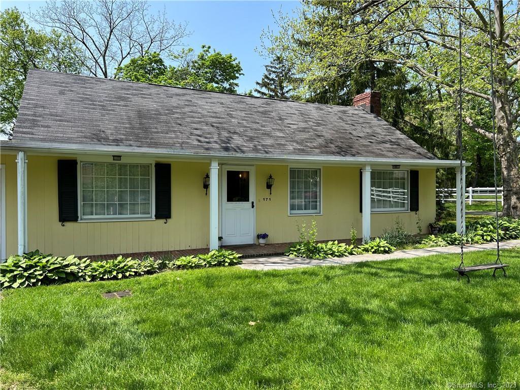 Foto principal - 171 Sport Hill Rd