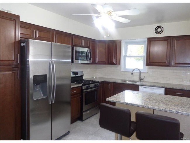 Kitchen Cabinets Yonkers kitchen cabinets yonkers ave yonkers ny. photo of in stock Kitchen Cabinets Yonkers kitchen cabinets yonkers ave yonkers ny. photo of in stock