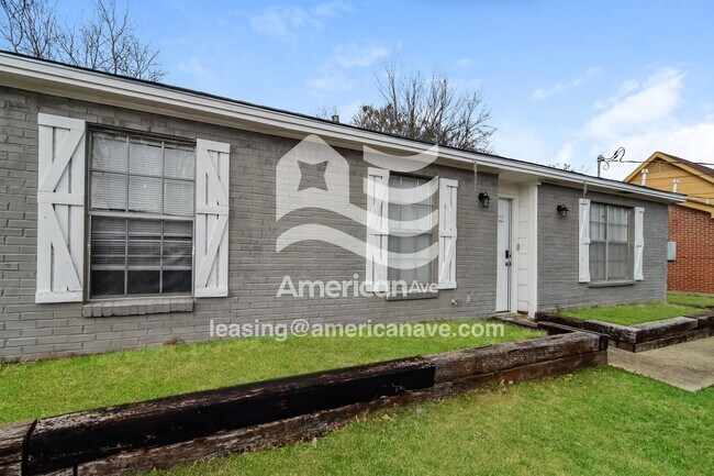 Building Photo - 4509 Hurlston Dr