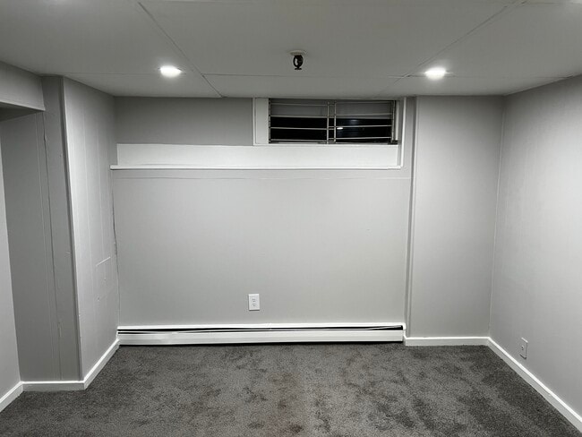 Building Photo - 222 South St