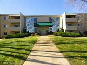 Building Photo - 7000 Sandell Ave