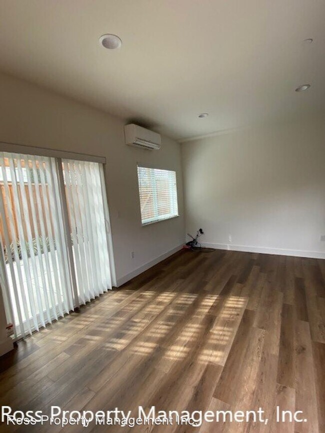 Foto del edificio - 2 br, 2 bath House - 3075 Callaghan St. Un...