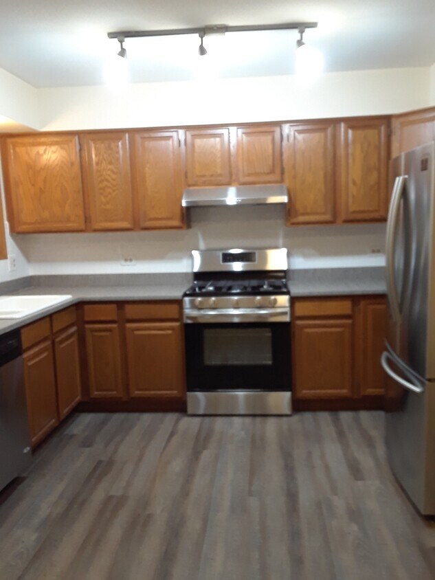 Foto principal - 6621 N Northwest Hwy
