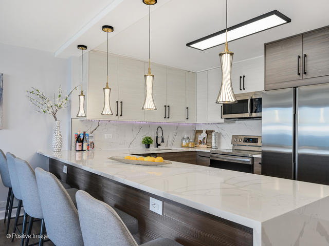 Foto del edificio - 5445 N Sheridan Rd