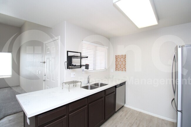 Foto del edificio - 11260 N 92nd St