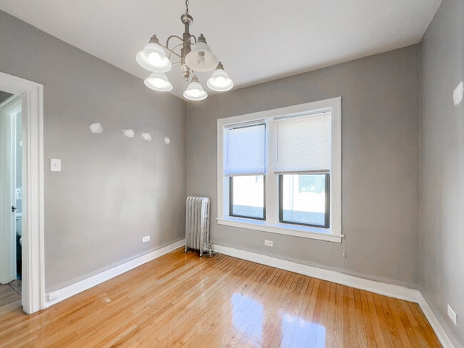 Building Photo - 630 W Stratford Pl