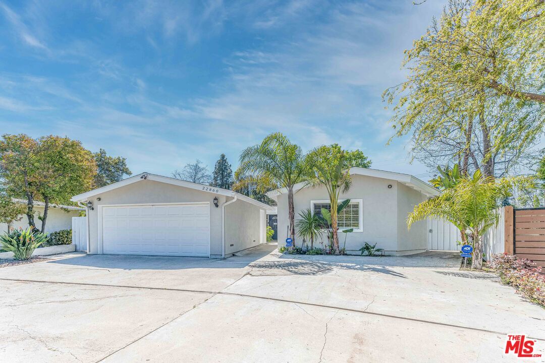 Primary Photo - 22860 Epsilon St