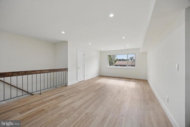 Foto del edificio - 510 Bradley Ct