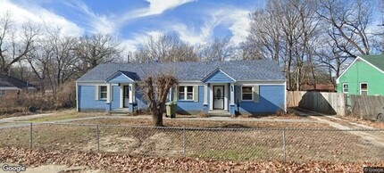 Building Photo - 869 Pearce St