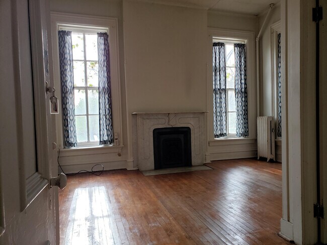 Building Photo - 1501 1st Ave