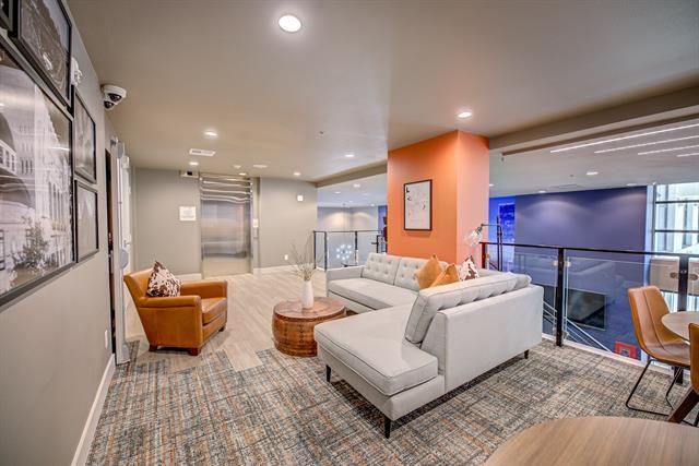 Foto del edificio - 2401 W 7th St