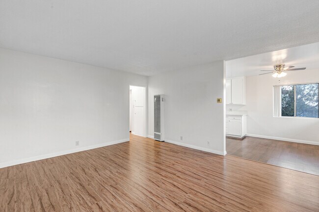 Foto del edificio - 2701 S Peck Ave