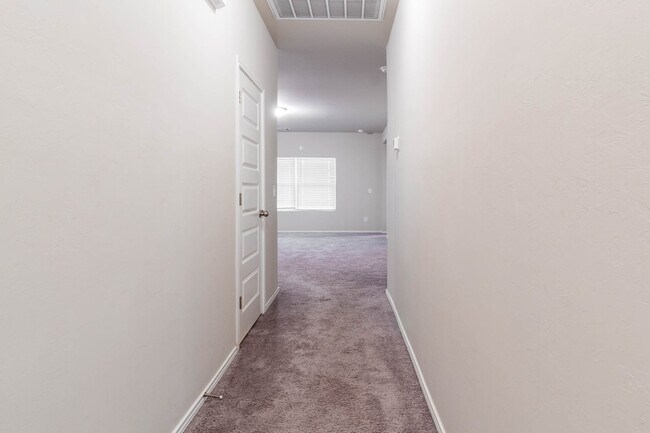 Foto del edificio - 11608 NW 95th St