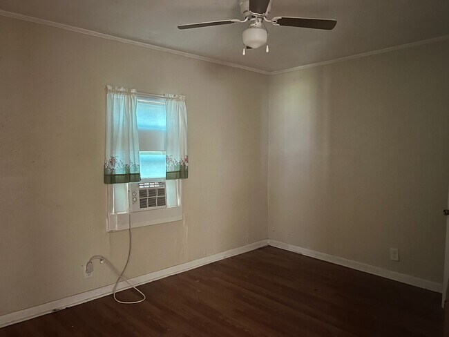 Foto del edificio - Fariview Ave 1108/1110