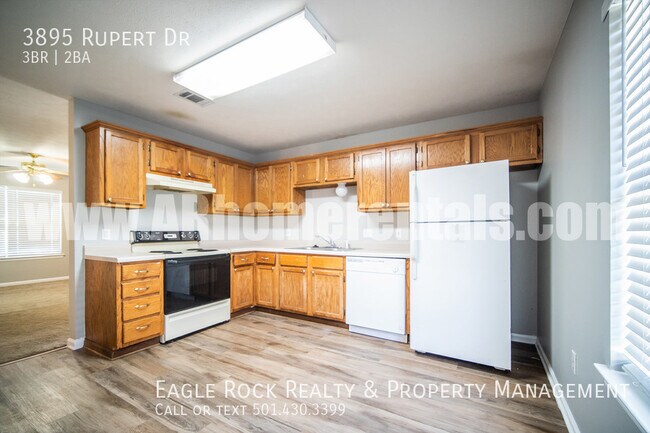 Building Photo - 3895 Rupert Dr