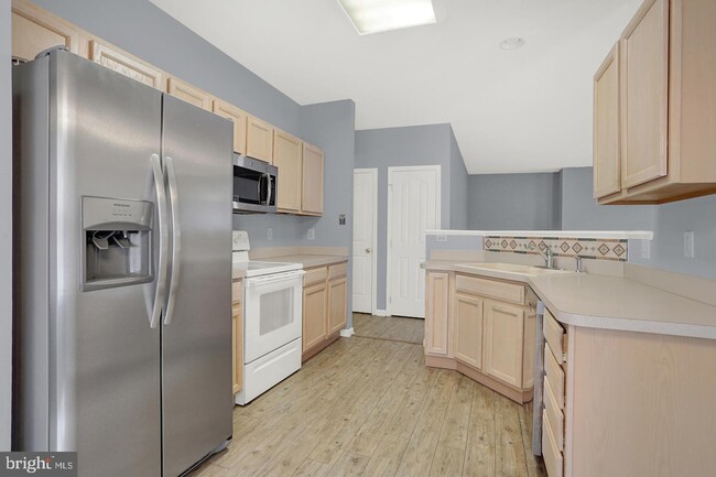 Building Photo - 4523 Deer Path Rd