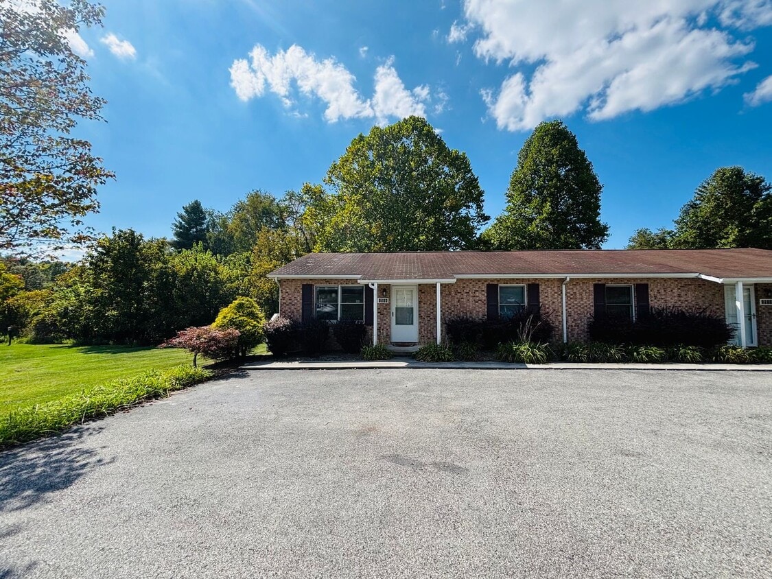 1150DM - 1514/1516 Sandy Circle - M - 1150DM - 1514/1516 Sandy Circle - M