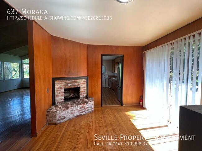 Foto del edificio - HUGE PRICE IMPROVEMENT! MOVE IN READY 3BR ...