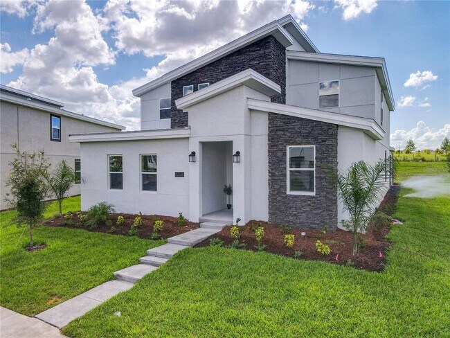 Building Photo - 9258 Sommerset Hills Dr