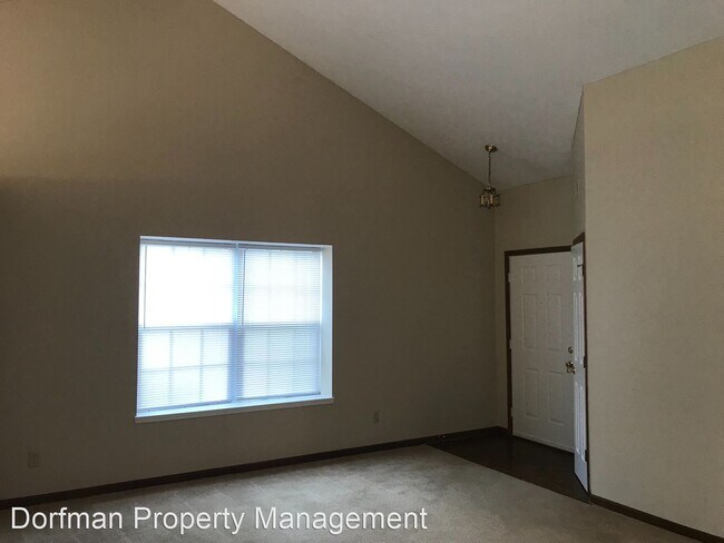 Foto del edificio - 2 br, 2 bath House - 9636 PINE RIDGE EAST DR