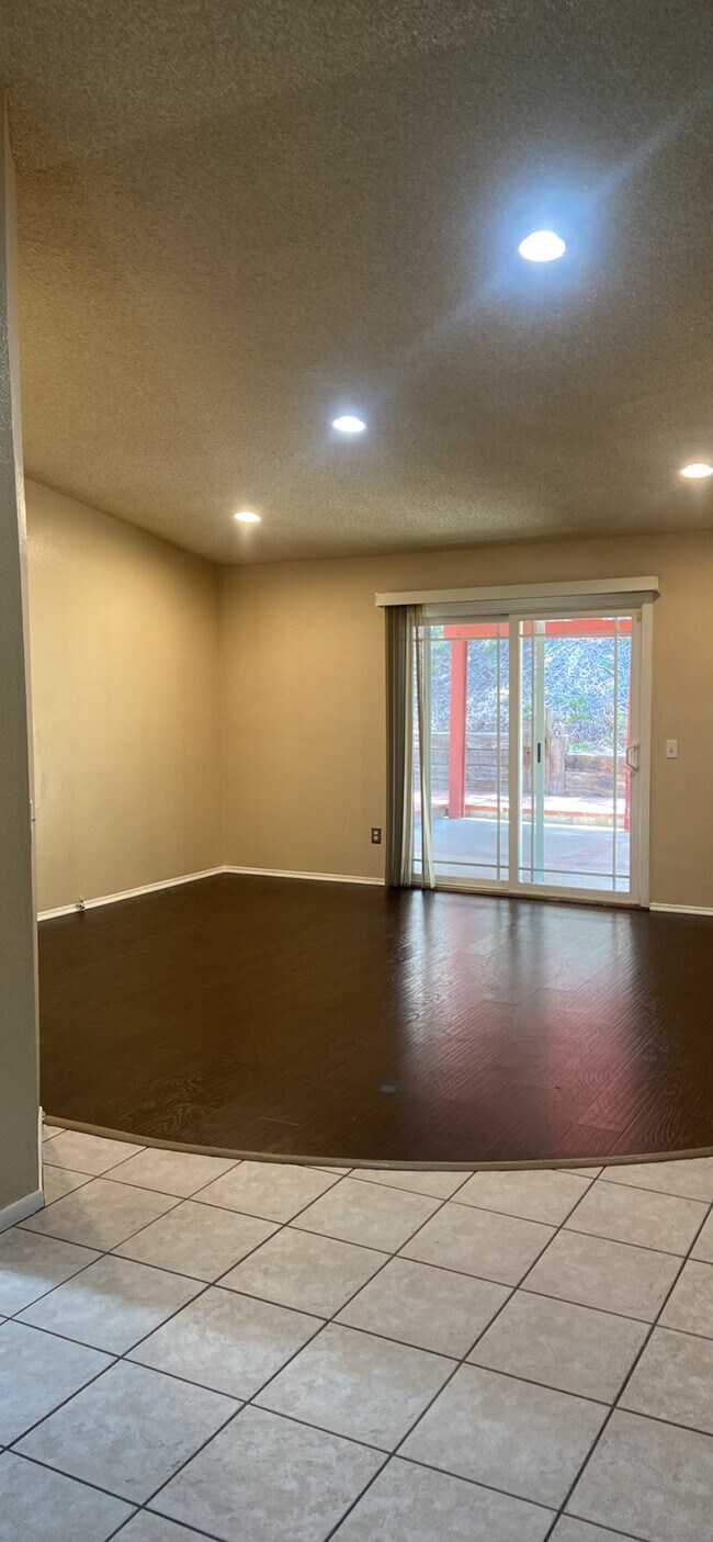 Foto del edificio - 14639 Appian Way