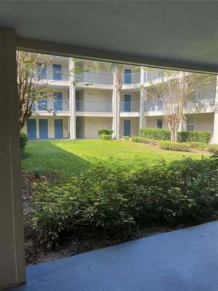 Building Photo - 7300 Westpointe Blvd
