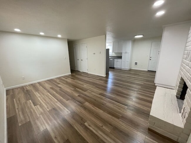 Foto del edificio - 922 NE 21st Ave