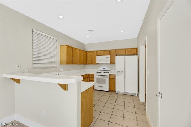 Building Photo - 7228 Quarterhorse Ln