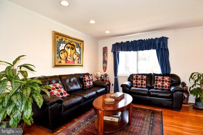 Building Photo - 8418 Manassas Cir