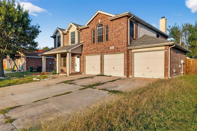Building Photo - 7417 Fossil Garden Dr