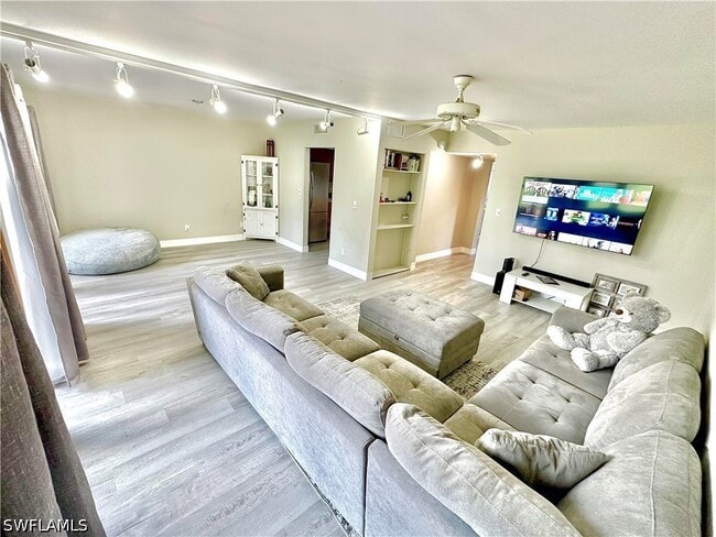 Foto del edificio - 416 Bristle Cone Ln