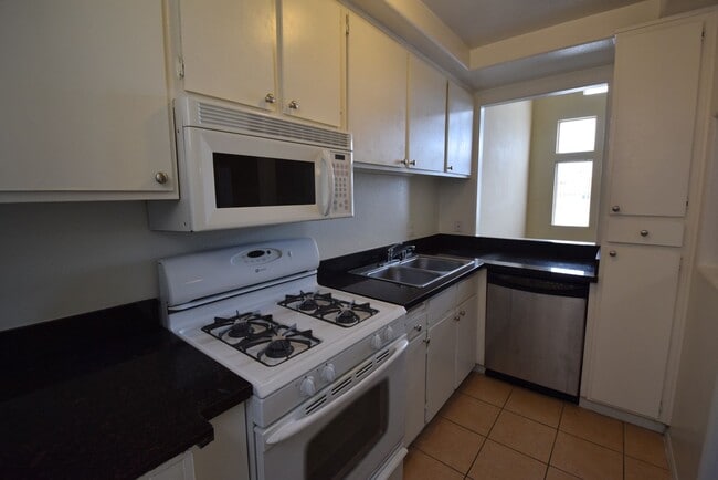 Foto del edificio - 425 N Alvarado St