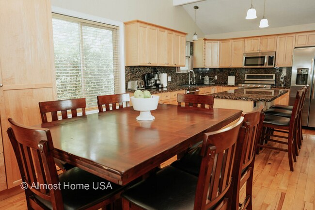 Foto del edificio - 9722 Buttonwood Cir