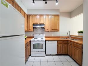 Building Photo - 2209 S Braeswood Blvd