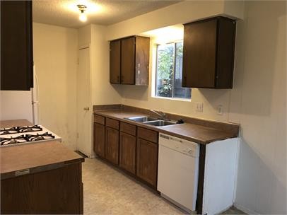 Building Photo - 5512 Peppertree Pky