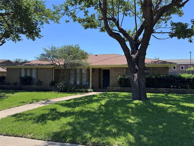 Primary Photo - 1800 Westlake Dr