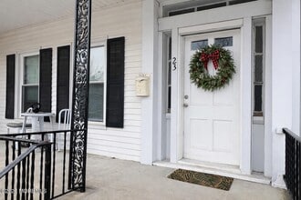 Building Photo - 23 Rector Pl