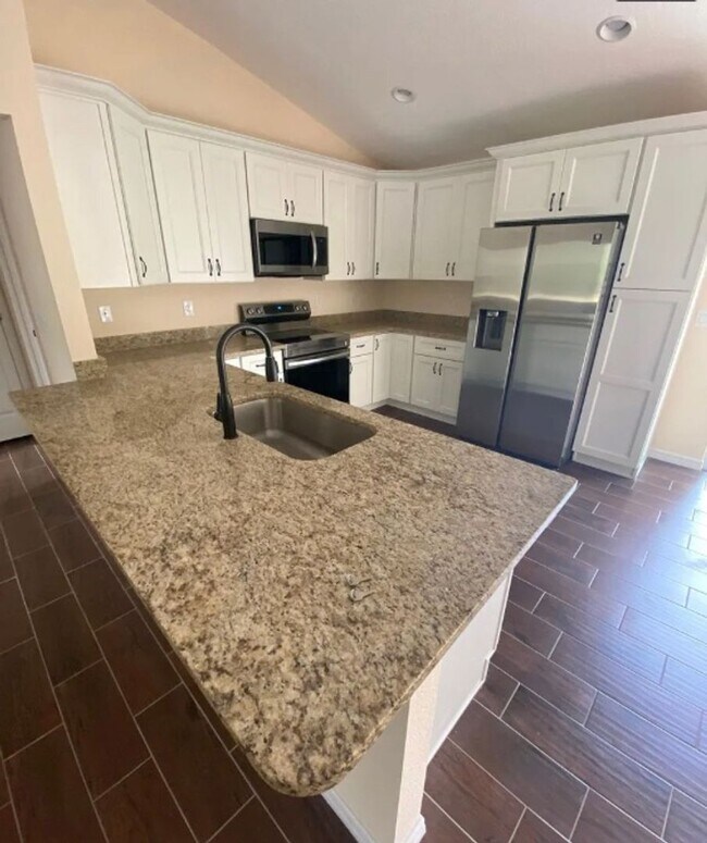 Foto del edificio - 15749 SW 55th Avenue Rd