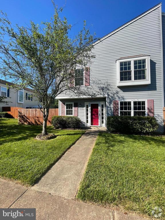Building Photo - 6107 Hoskins Hollow Cir