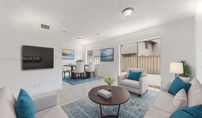 Foto del edificio - 2117 NW 56th Ave