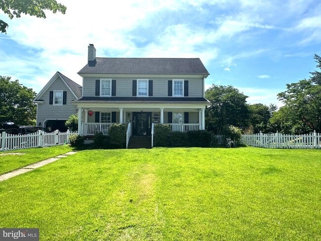 Building Photo - 7009 Hickory Hill Rd