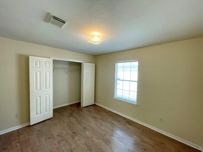 Foto del edificio - 19470 Tahoka Springs Dr