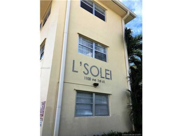 Primary Photo - 1100 NE 1st Ct