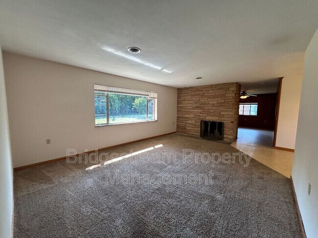 Foto del edificio - 4316 Maxlin Rd