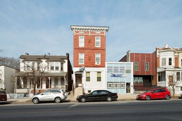 Primary Photo - 334 E 25th St