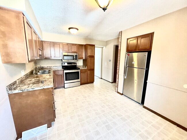 Foto del edificio - 11055 Riverbend Ct E