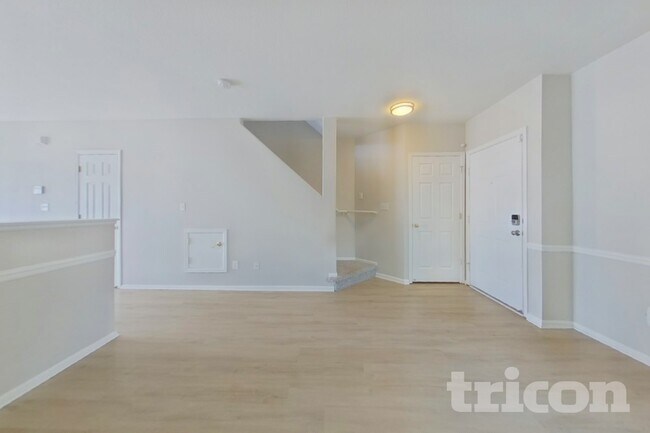 Foto del edificio - 6324 Rockville Dr