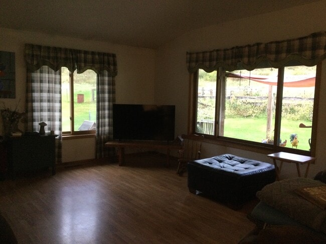 Building Photo - 6270 MN-44